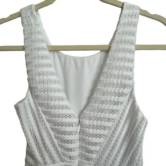 Lilly Pulitzer women's "Tilly Midi Dress" in white. - Picture 4 of 13